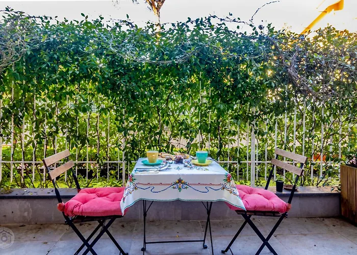 Garden By Casa Proto Πανσιόν
